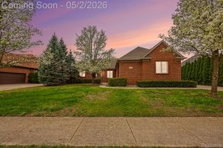 13823 Blue Beech Lane, Shelby Charter Township, MI 48315