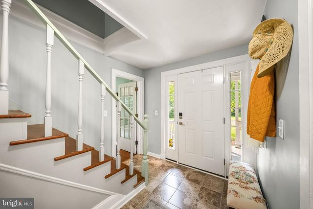 9565 WOODBROOK LN, Midland, VA 22728