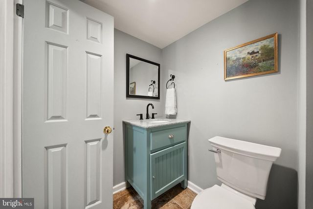 9565 WOODBROOK LN, Midland, VA 22728