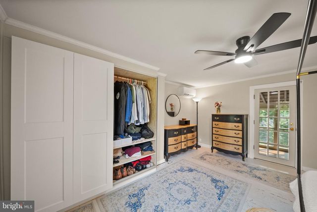 9565 WOODBROOK LN, Midland, VA 22728