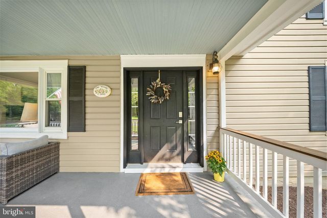 9565 WOODBROOK LN, Midland, VA 22728