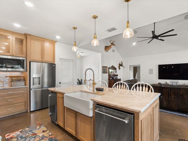 3472 FM 2869, Hawkins, TX 75765