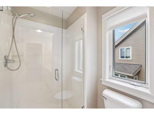 10217 Nw ALDER GROVE Ln, Portland, OR 97229