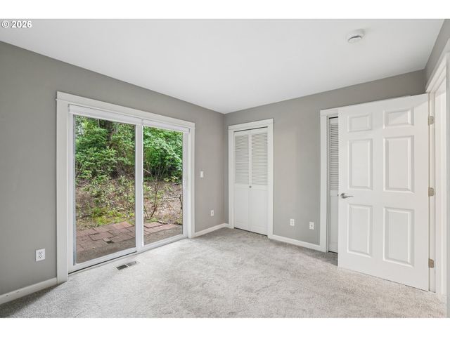 10217 Nw ALDER GROVE Ln, Portland, OR 97229