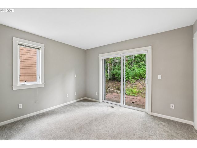 10217 Nw ALDER GROVE Ln, Portland, OR 97229
