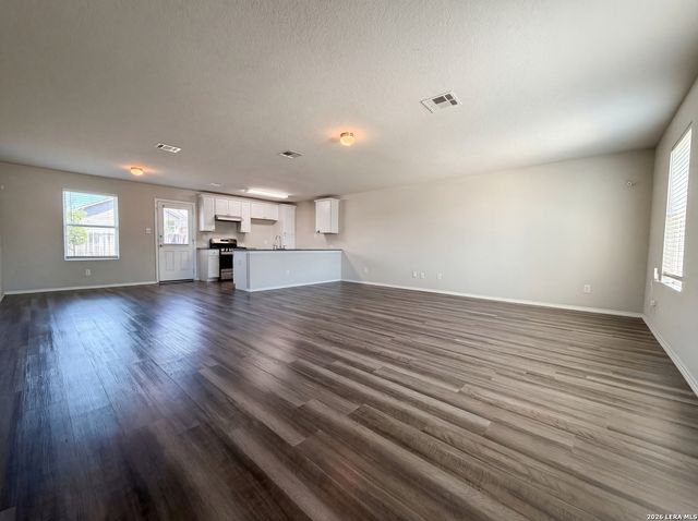 210 EXPEDITION WAY, San Antonio, TX 78220