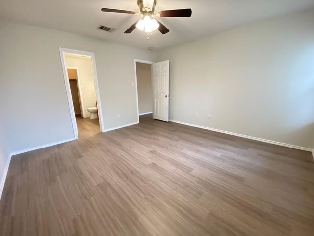 258 Western DR, Kyle, TX 78640