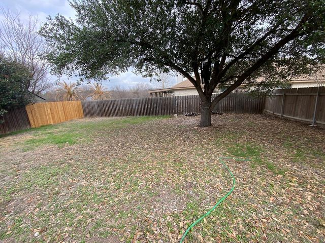 258 Western DR, Kyle, TX 78640