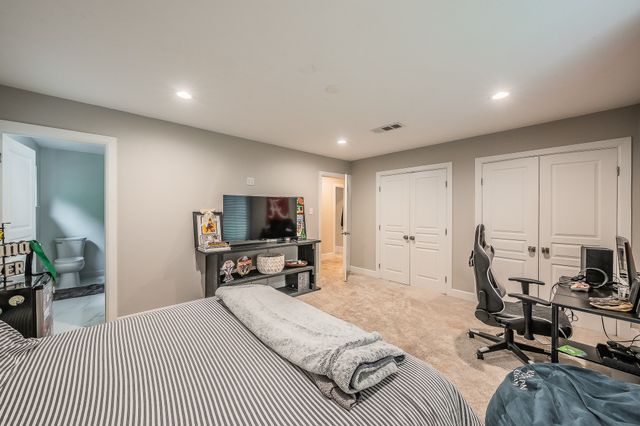 4105 Shady Valley Court, Arlington, TX 76013