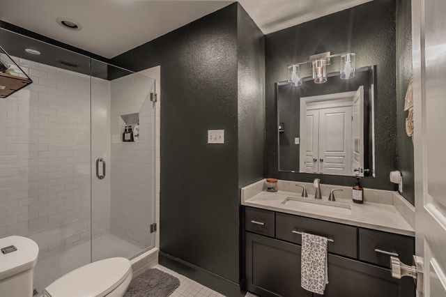 4105 Shady Valley Court, Arlington, TX 76013