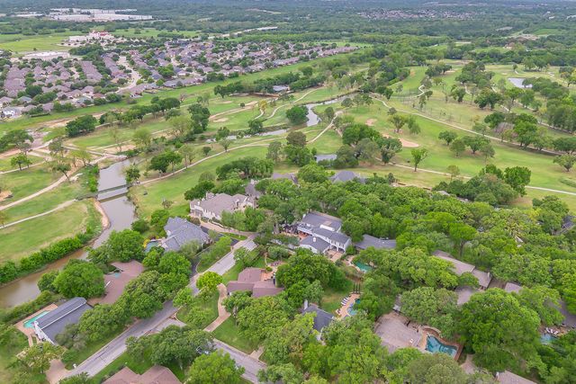 4105 Shady Valley Court, Arlington, TX 76013