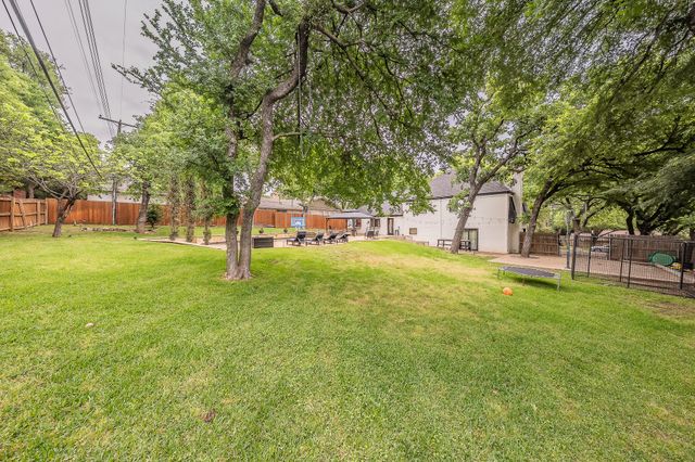 4105 Shady Valley Court, Arlington, TX 76013