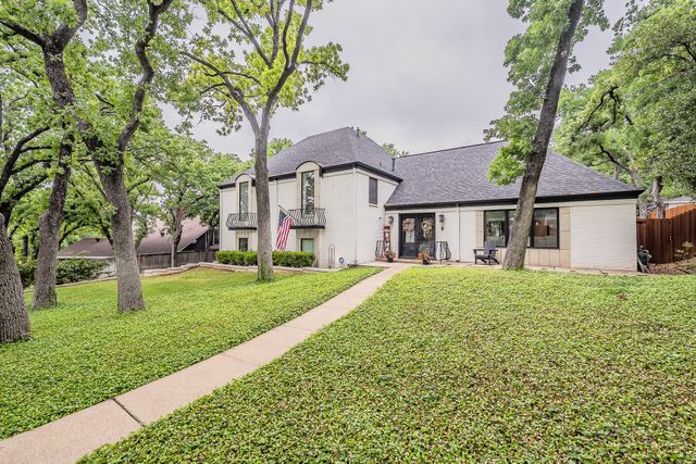 4105 Shady Valley Court, Arlington, TX 76013