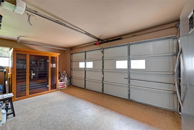 9820 W Shore Drive, Willis, TX 77318