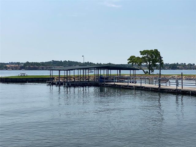9820 W Shore Drive, Willis, TX 77318