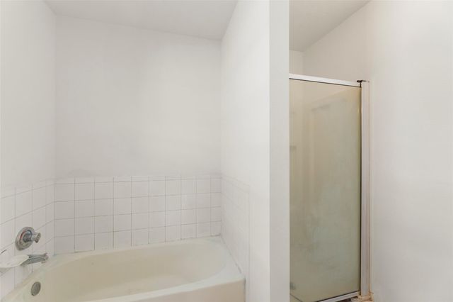 8226 Gold Tee Drive, Houston, TX 77036