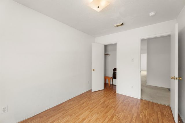 8226 Gold Tee Drive, Houston, TX 77036