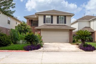 8226 Gold Tee Drive, Houston, TX 77036