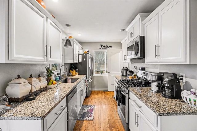 1810 N 94th Street, Kansas City, KS 66112