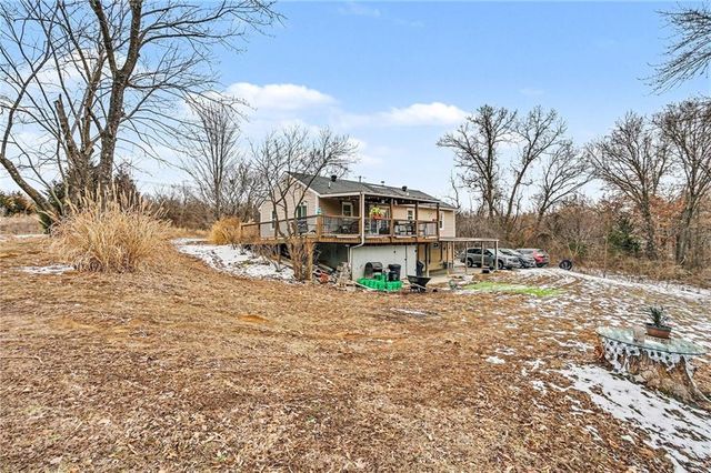 1810 N 94th Street, Kansas City, KS 66112