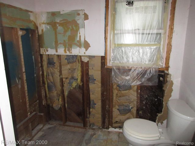 1848 Garfield Avenue, Lincoln Park, MI 48146