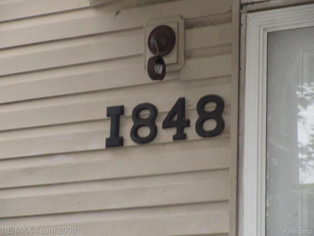1848 Garfield Avenue, Lincoln Park, MI 48146