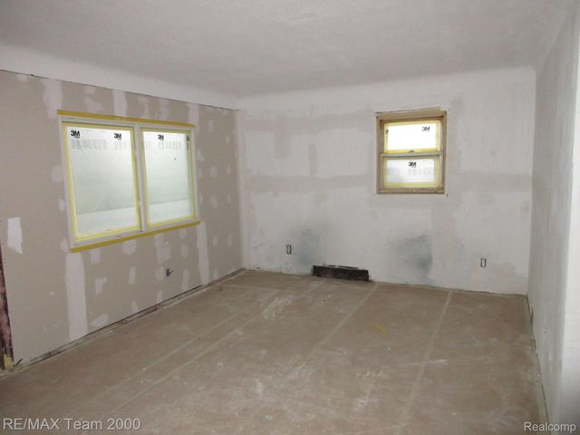 1848 Garfield Avenue, Lincoln Park, MI 48146