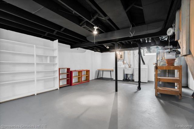 1035 N Old Woodward Avenue 5, Birmingham, MI 48009