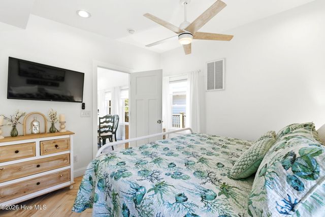 3929 W Dolphin Drive, Oak Island, NC 28465