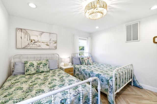 3929 W Dolphin Drive, Oak Island, NC 28465