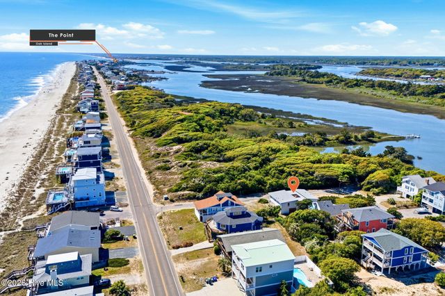 3929 W Dolphin Drive, Oak Island, NC 28465