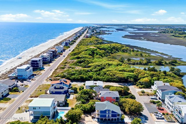 3929 W Dolphin Drive, Oak Island, NC 28465