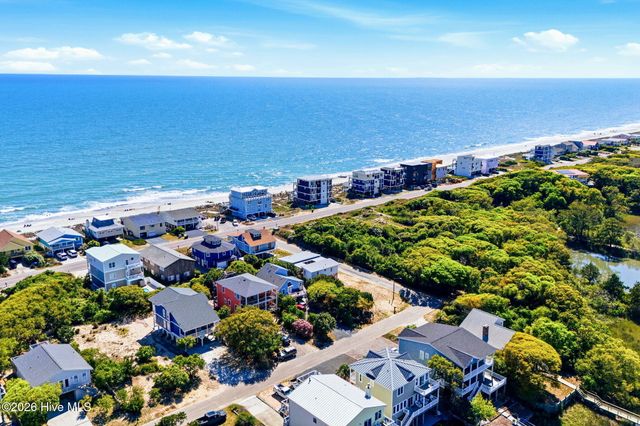 3929 W Dolphin Drive, Oak Island, NC 28465