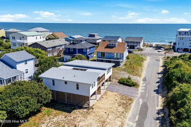 3929 W Dolphin Drive, Oak Island, NC 28465