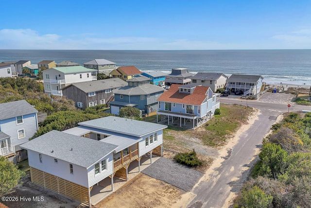 3929 W Dolphin Drive, Oak Island, NC 28465