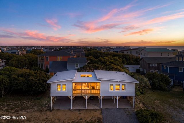 3929 W Dolphin Drive, Oak Island, NC 28465