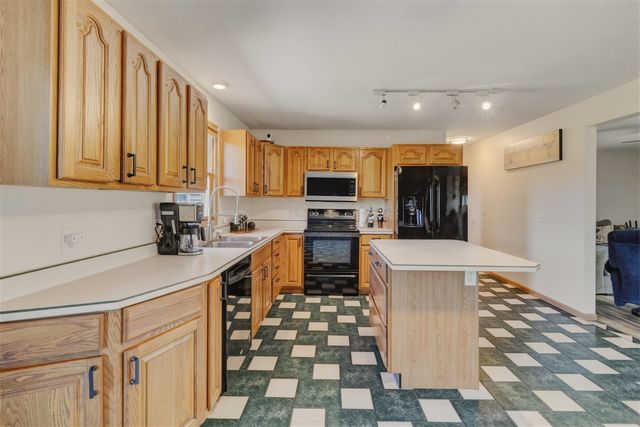 4763 Putnam Road, Muskegon, MI 49445
