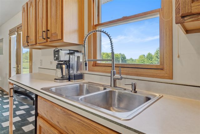 4763 Putnam Road, Muskegon, MI 49445