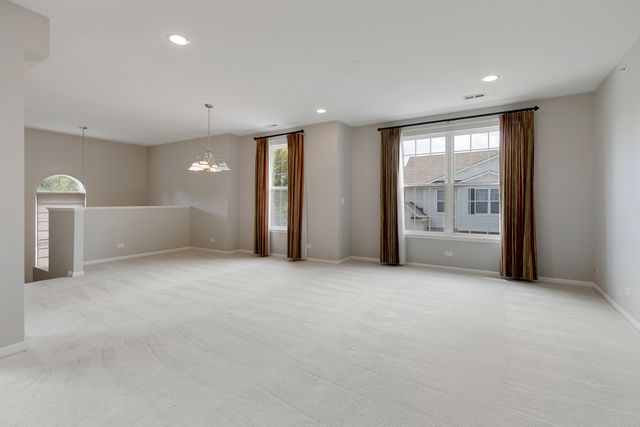 1376 Scarboro Road 1003, Schaumburg, IL 60193