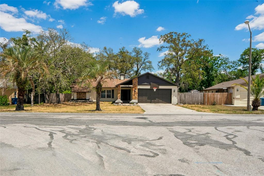 7376 PHILATELIC DRIVE, Spring Hill, FL 34606