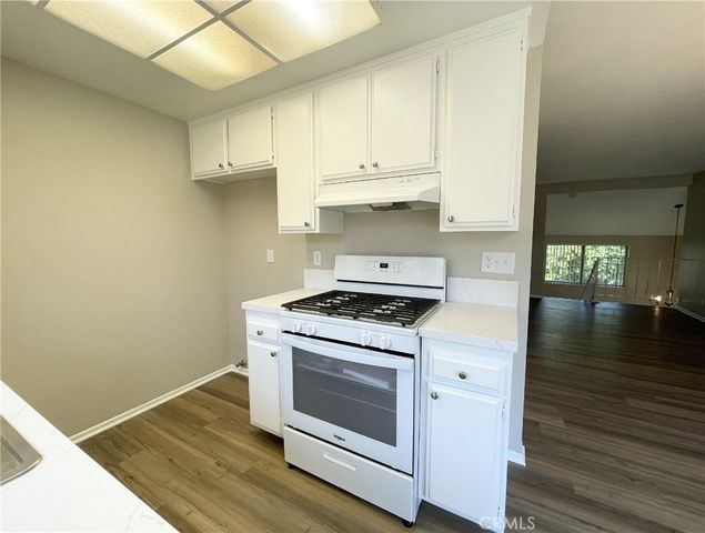 237 Grayson Way D, Upland, CA 91786
