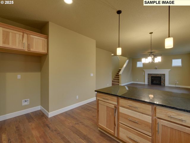 779 Ne SALING Dr E 93, Estacada, OR 97023