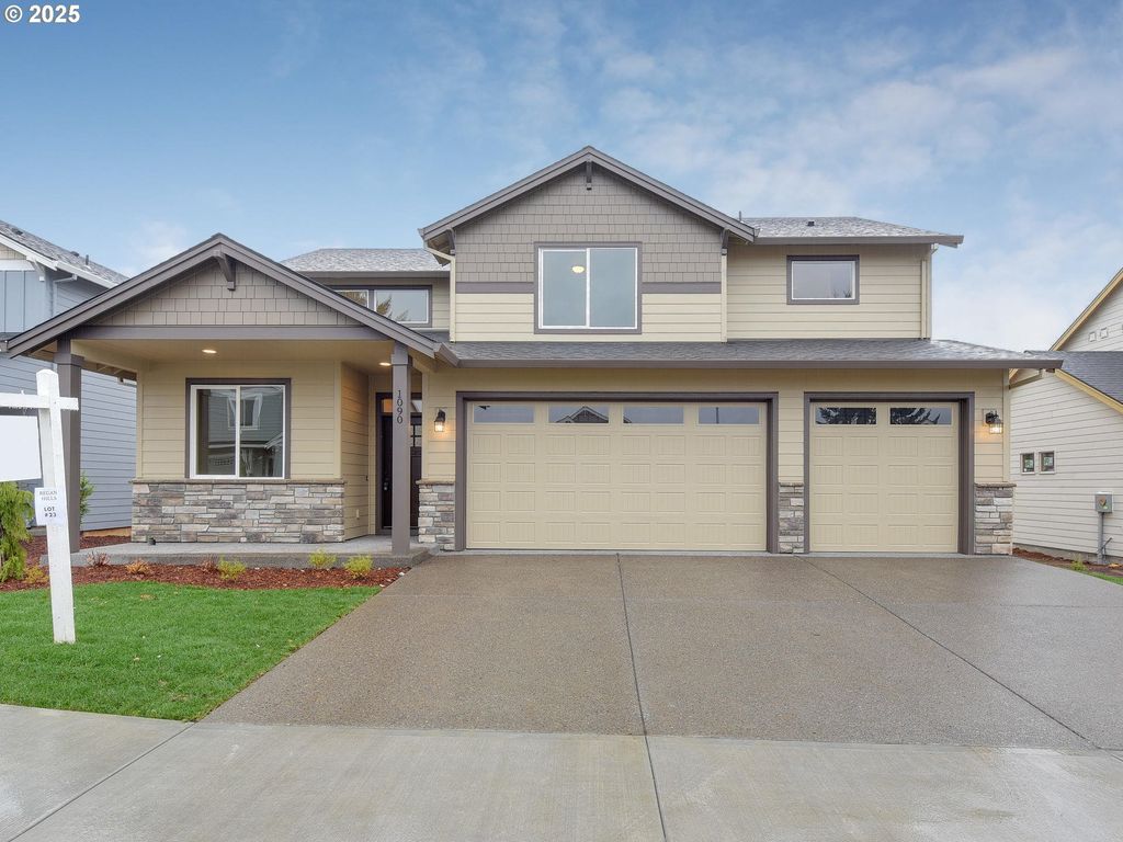 779 Ne SALING Dr E 93, Estacada, OR 97023