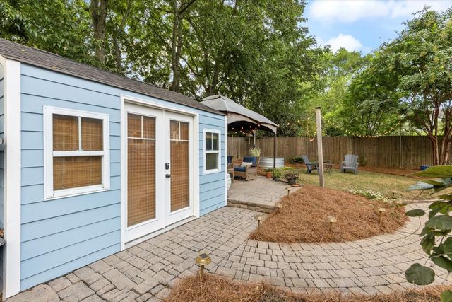 17 Westlawn Ct, Nashville, TN 37209