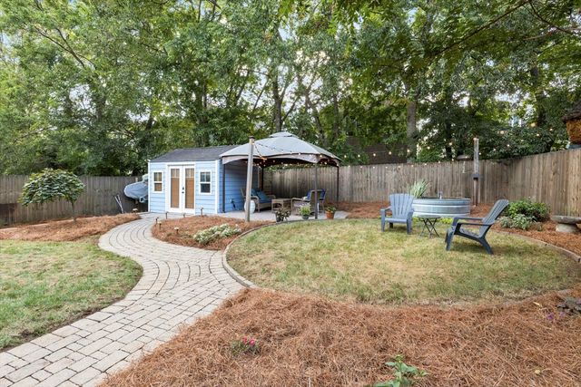 17 Westlawn Ct, Nashville, TN 37209