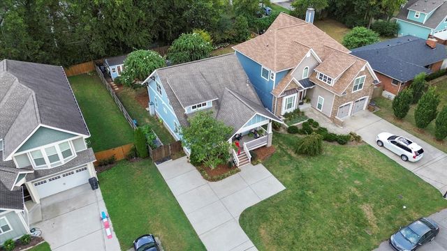 17 Westlawn Ct, Nashville, TN 37209