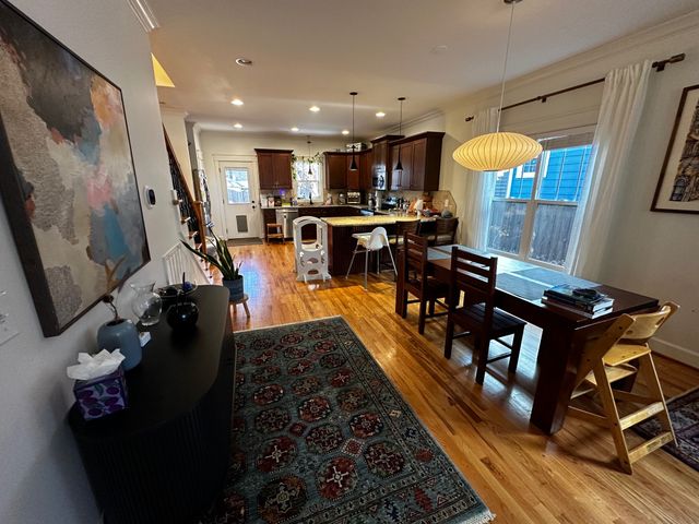 17 Westlawn Ct, Nashville, TN 37209