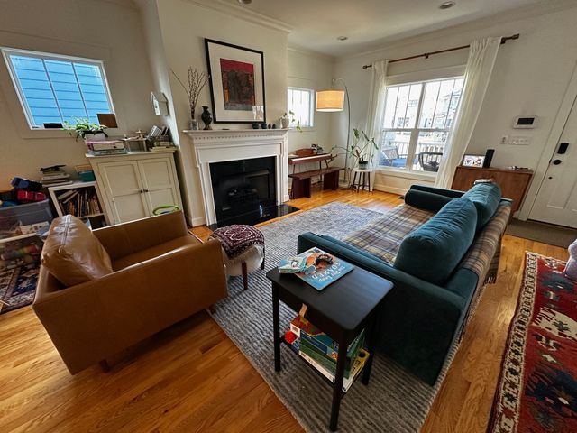 17 Westlawn Ct, Nashville, TN 37209