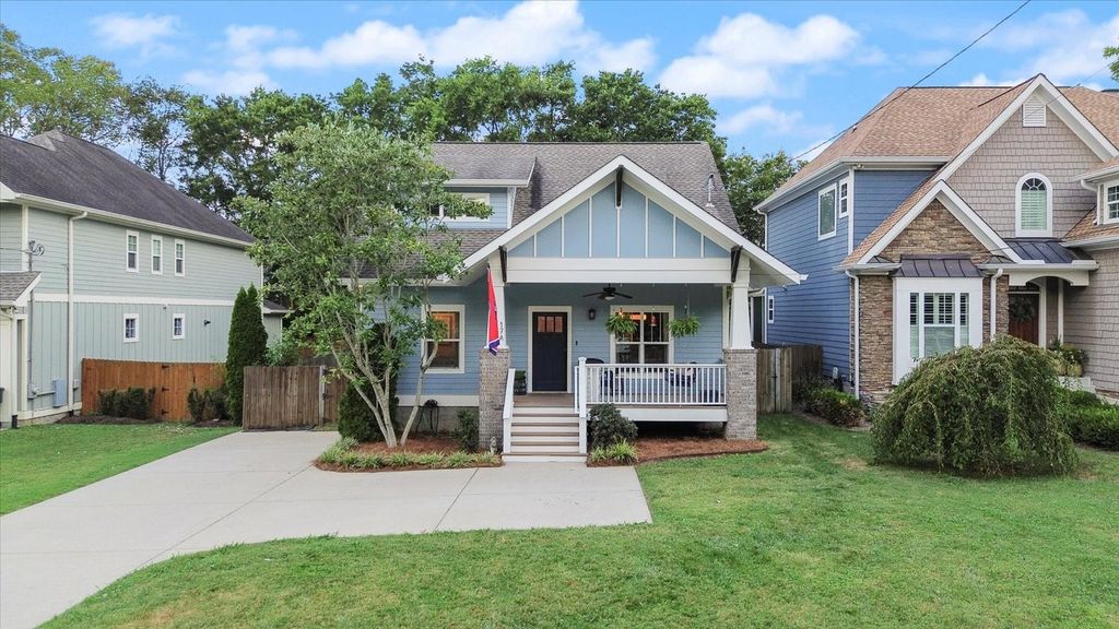 17 Westlawn Ct, Nashville, TN 37209