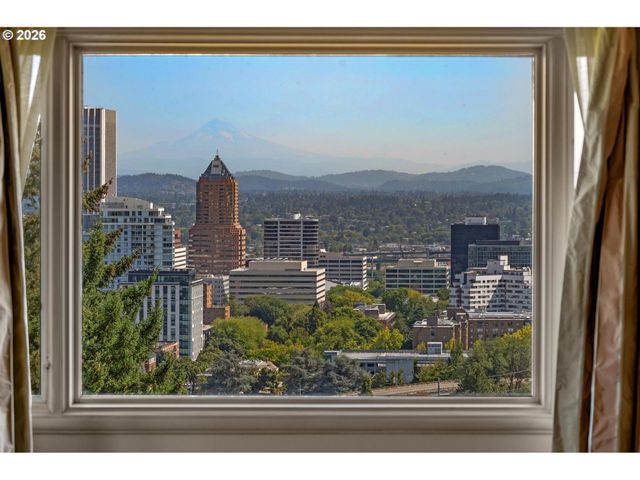 1784 Sw MONTGOMERY Dr, Portland, OR 97201